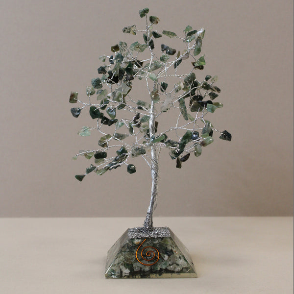 Edelsteinbaum mit Organitbasis – Moosachat – 160 Steine